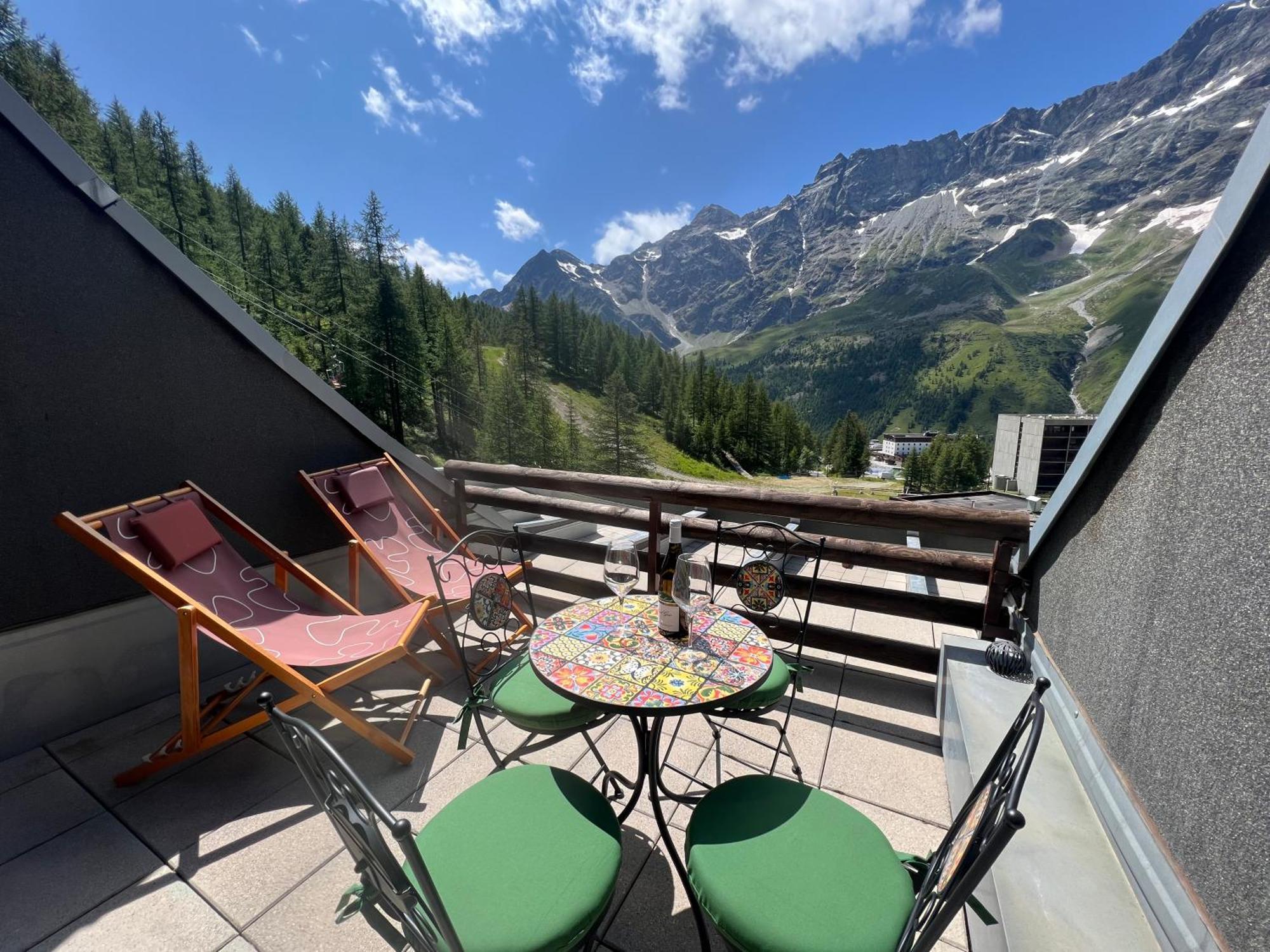 Cervinia - Matterhorn Apartments Breuil-Cervinia Eksteriør bilde